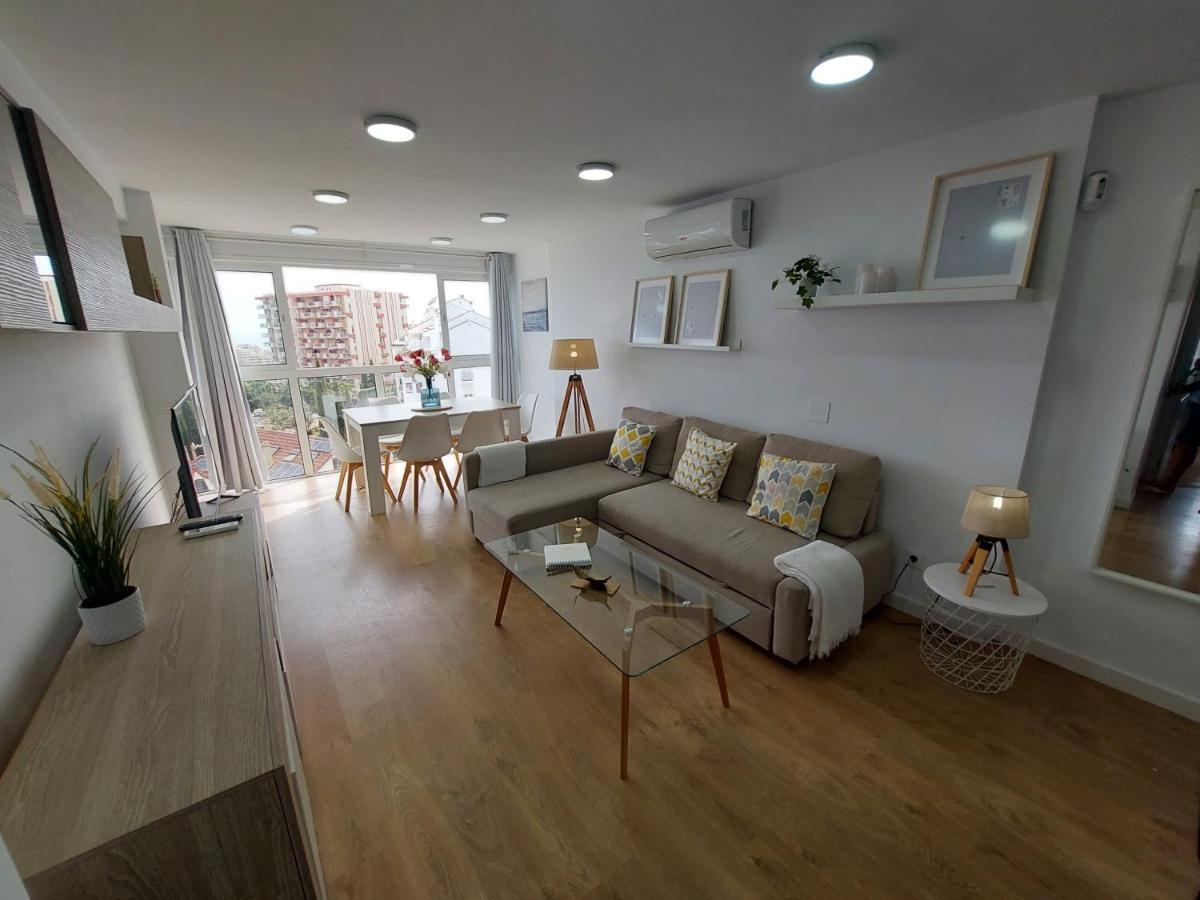 Apartment Beautiful Sea Views Cozy 350 M From Benalmadena