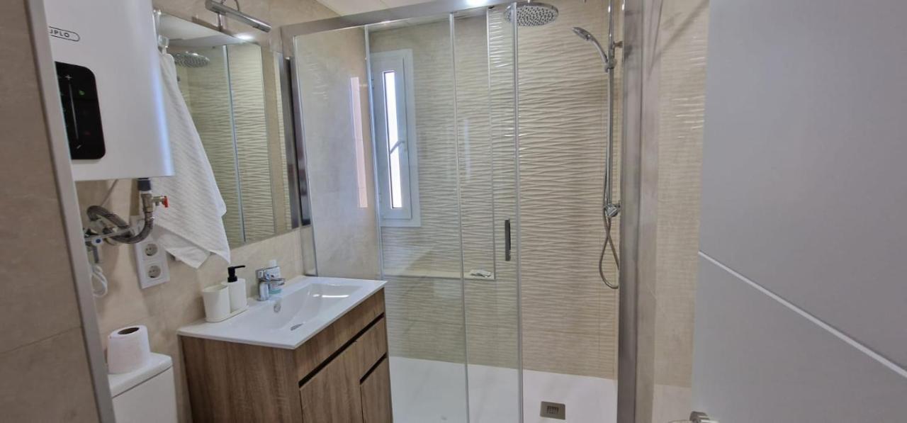 Acogedor,apartamento.piscina, Vistas, Terraza * Benalmadena