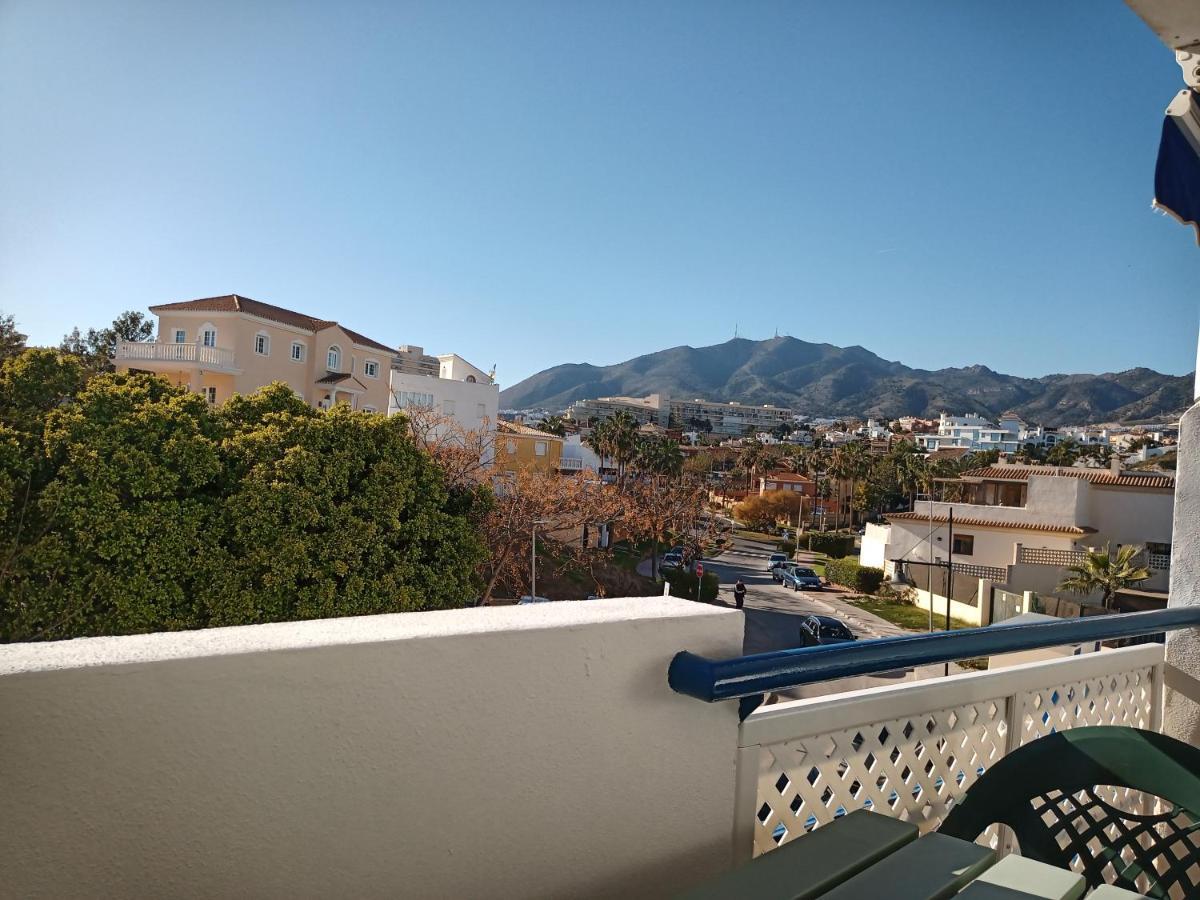 Apartment Paradise Of Benalmadena: Mountain Views Near *
