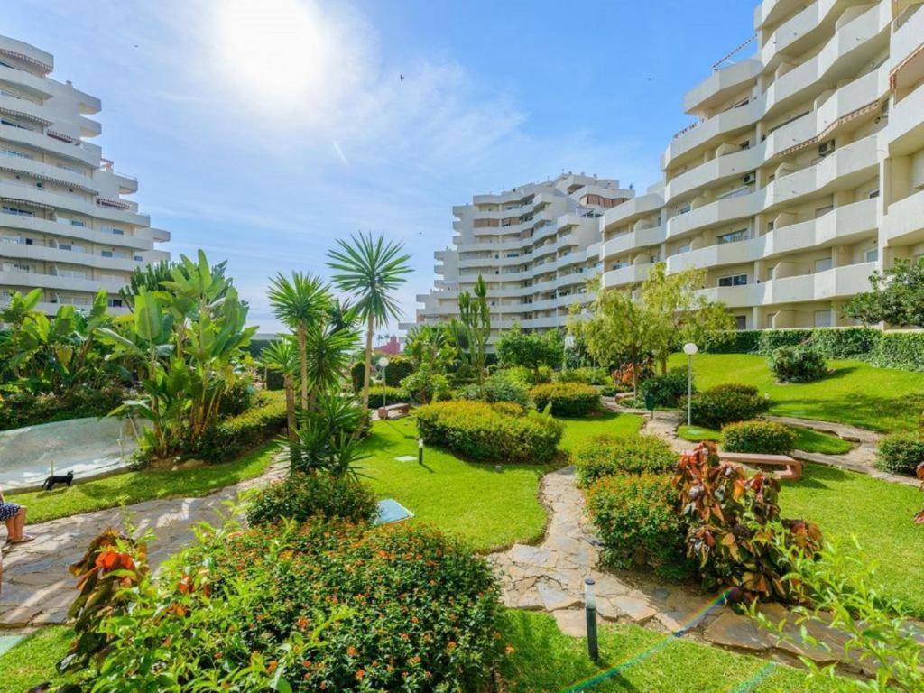 Benalbeach Yasmine * Benalmadena