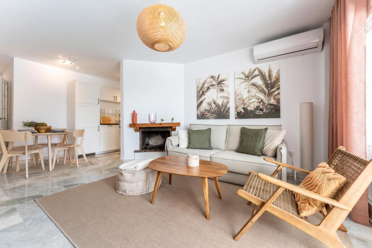 Casa Medellin Beachfront Oasis With Pool Apartamento *