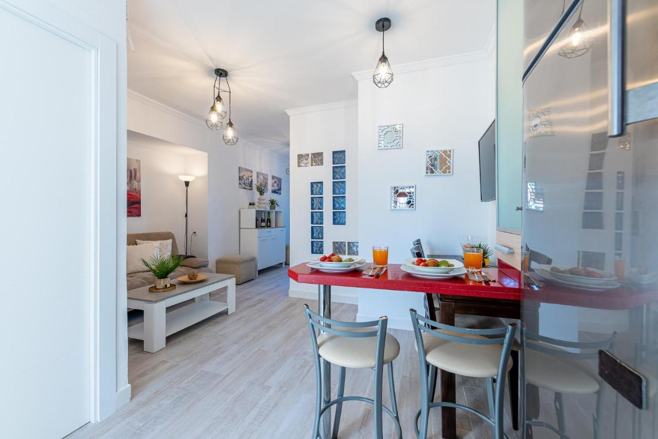 797 Rentals- En Aloha Playa Frente Al Mar Benalmádena