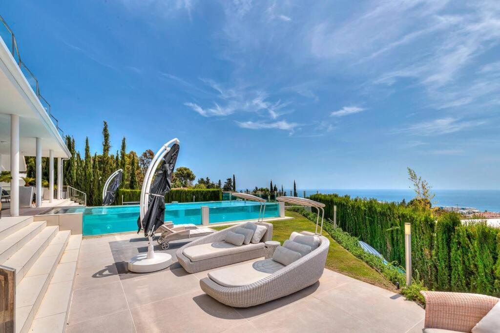 Espectacular In Higueron Villa Benalmádena