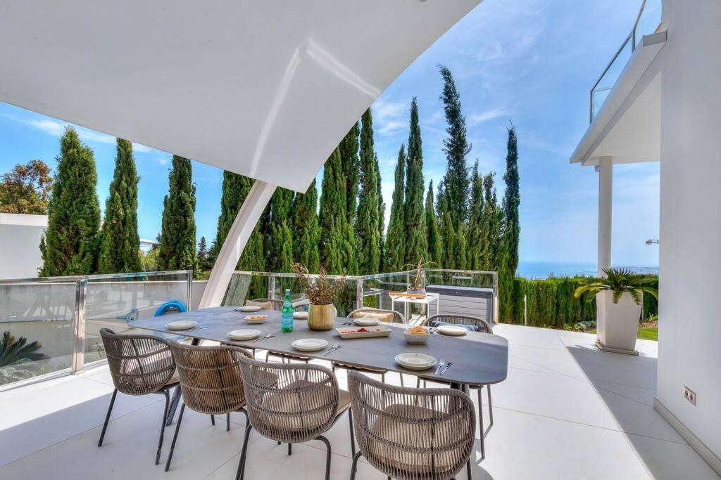 Villa Espectacular In Higueron