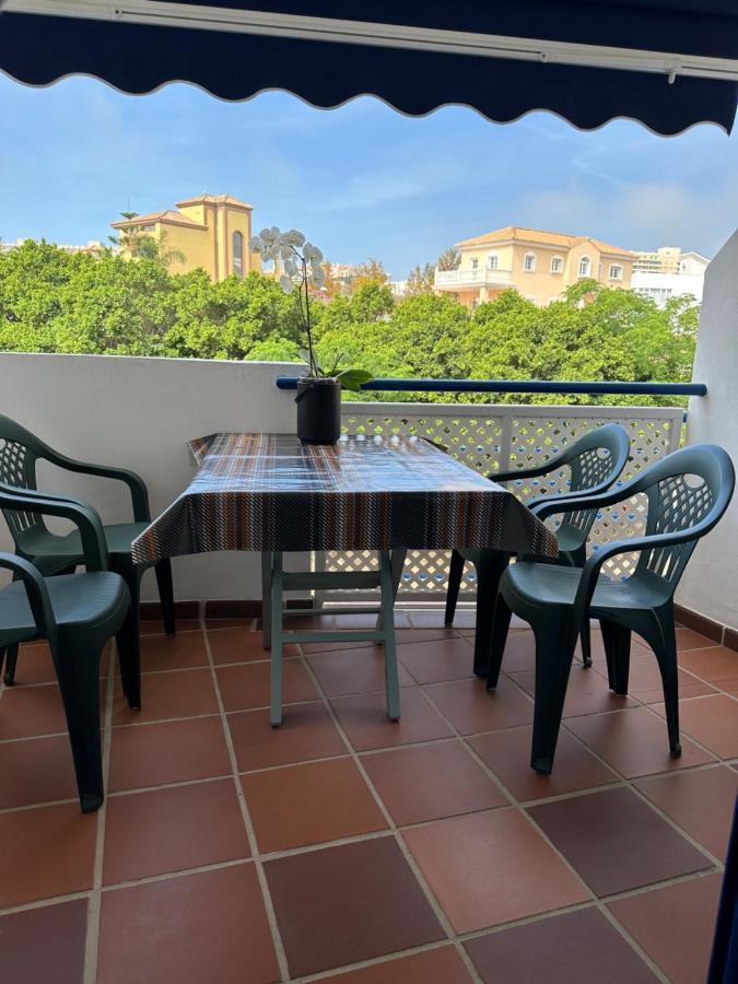 Apartment Paradise Of Benalmadena: Mountain Views Near *