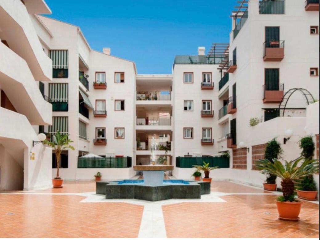 Torrequebrada. Urb Alboran Appartement *
