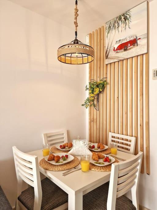 Apartment Acogedor Piso Con Terraza Y Parking! *