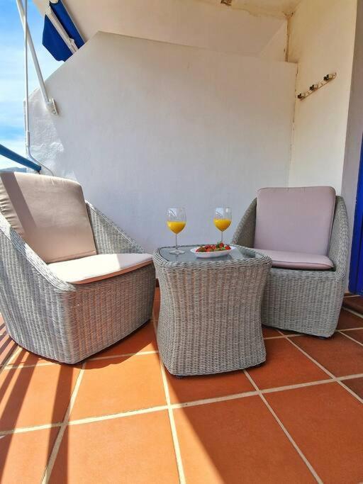 Acogedor Piso Con Terraza Y Parking! Benalmadena