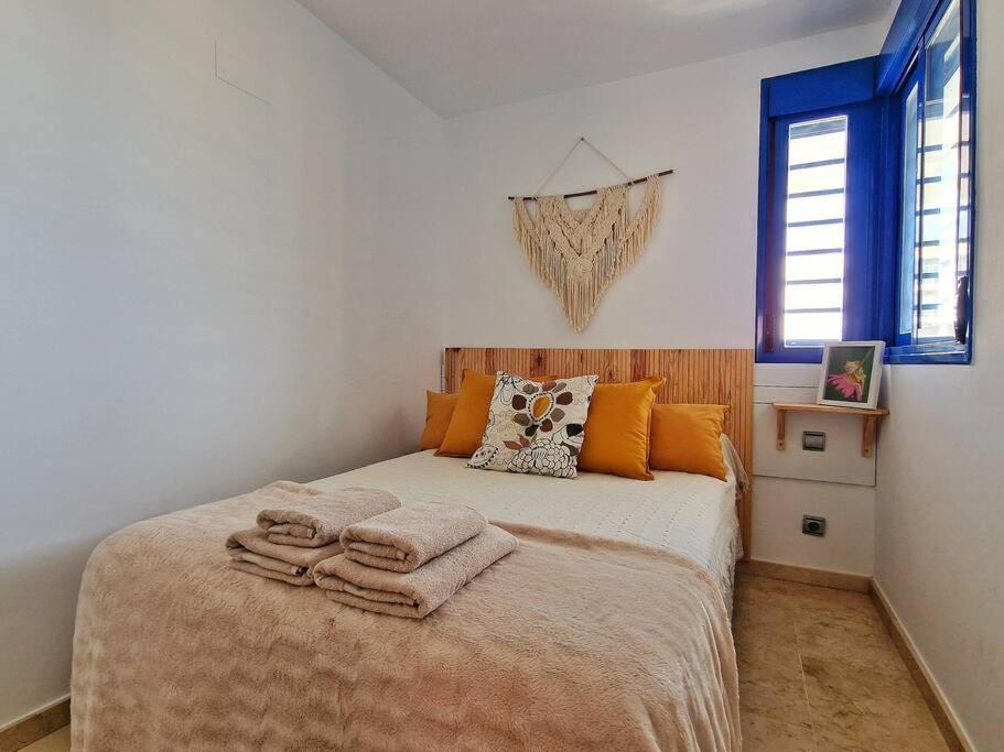 Acogedor Piso Con Terraza Y Parking!