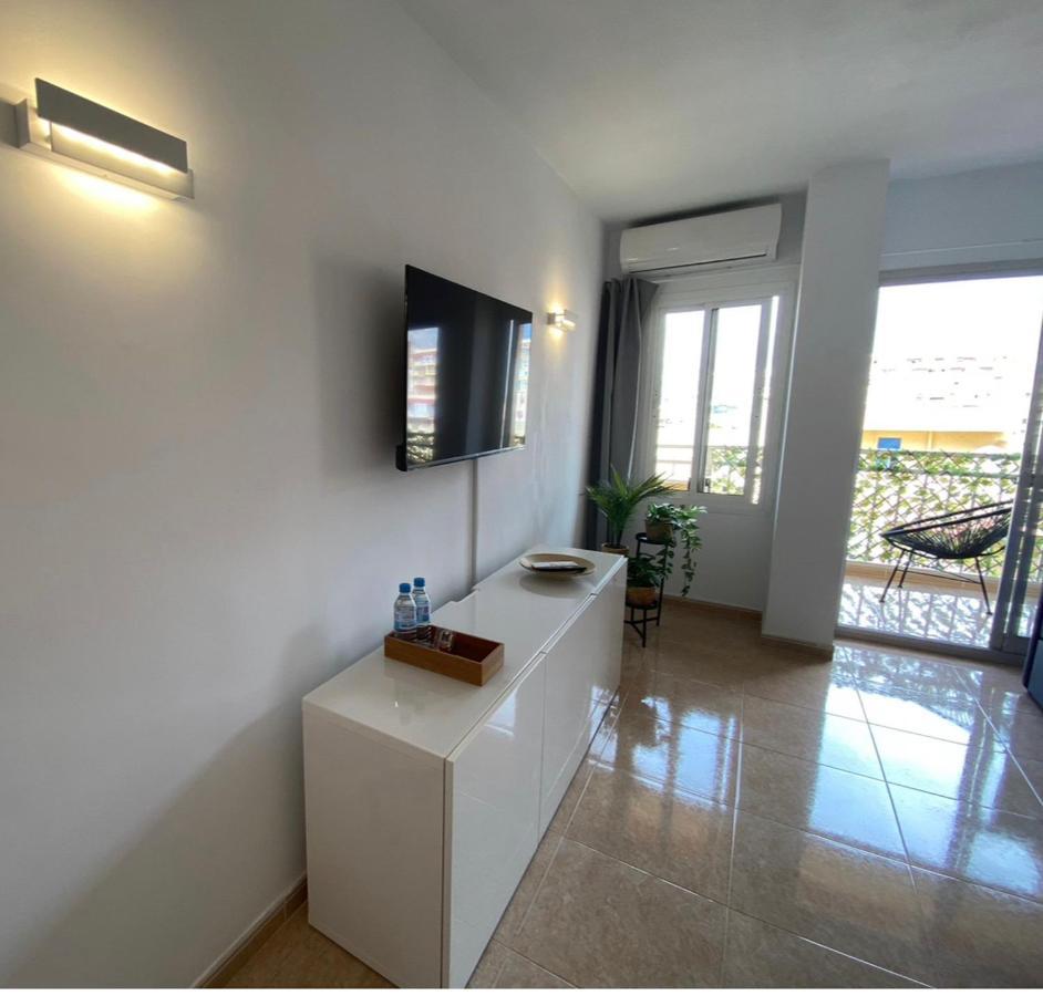 Con Espectacular Vista, Piscinas, Recep 24 Hs Apartment