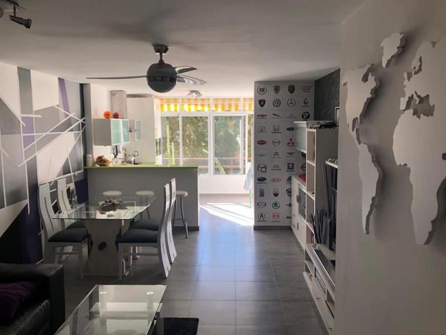 Amplio, Moderno Apartamento 3 *