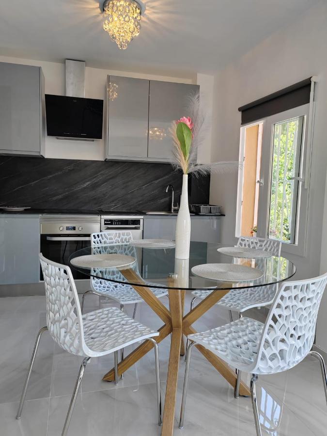 Apartment La Torre,200m Hasta La Playa