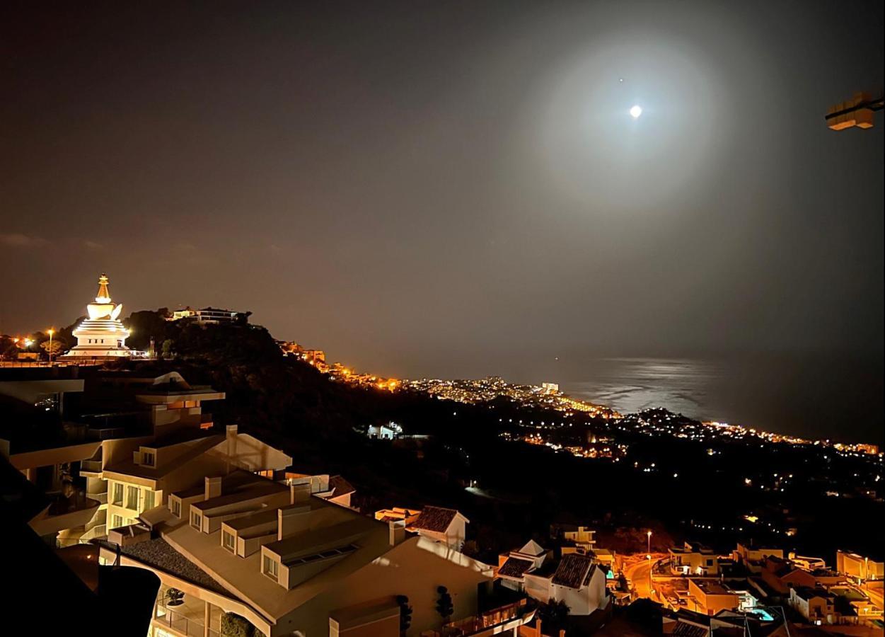 Stupa Hills V F34j - Luxury Sea View Duplex
