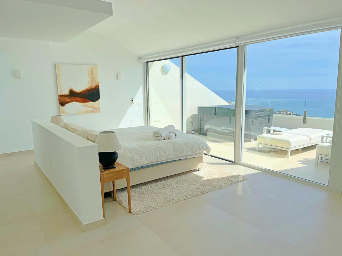 Stupa Hills V F34j - Luxury Sea View Duplex Appartement Benalmádena