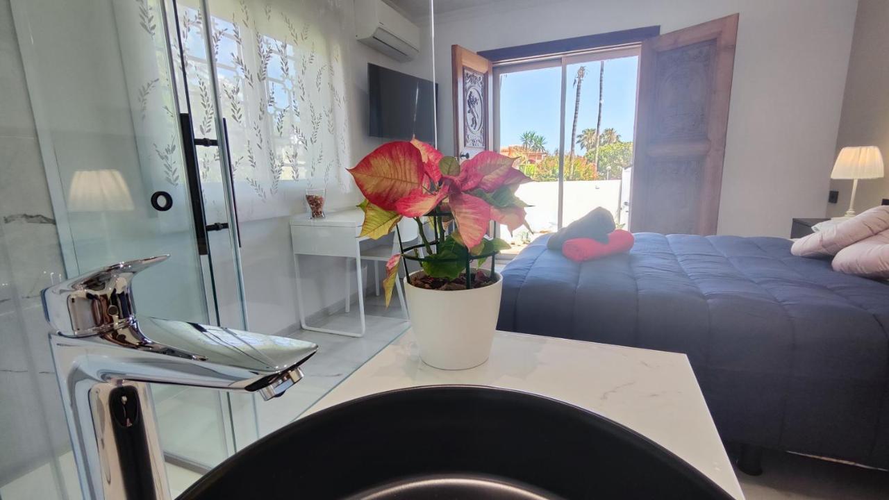 Flor De Azahar Homestay *