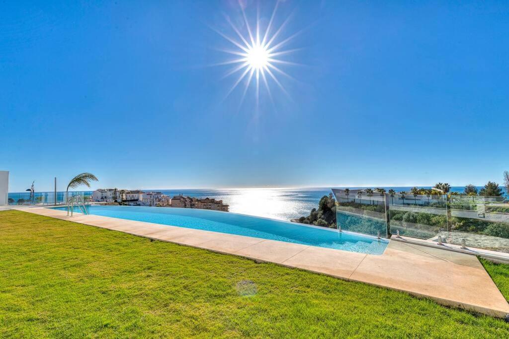 Luxury Apt. The One - Jacuzzi, , Gym & Pool