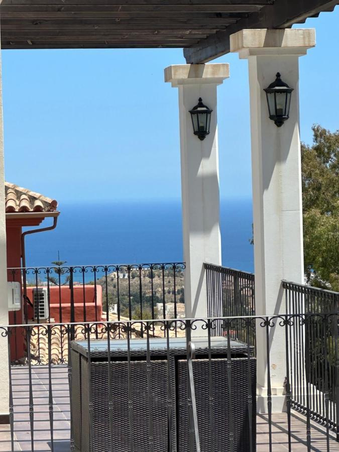 Luxury Casa Alhambra Close To Sea And Centre Villa