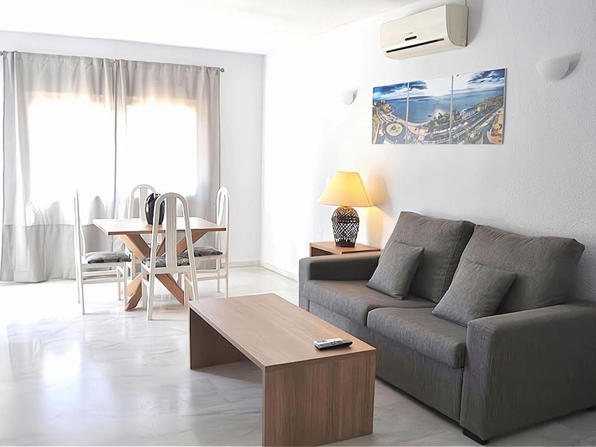 Beautiful In With Balcony Apartment *