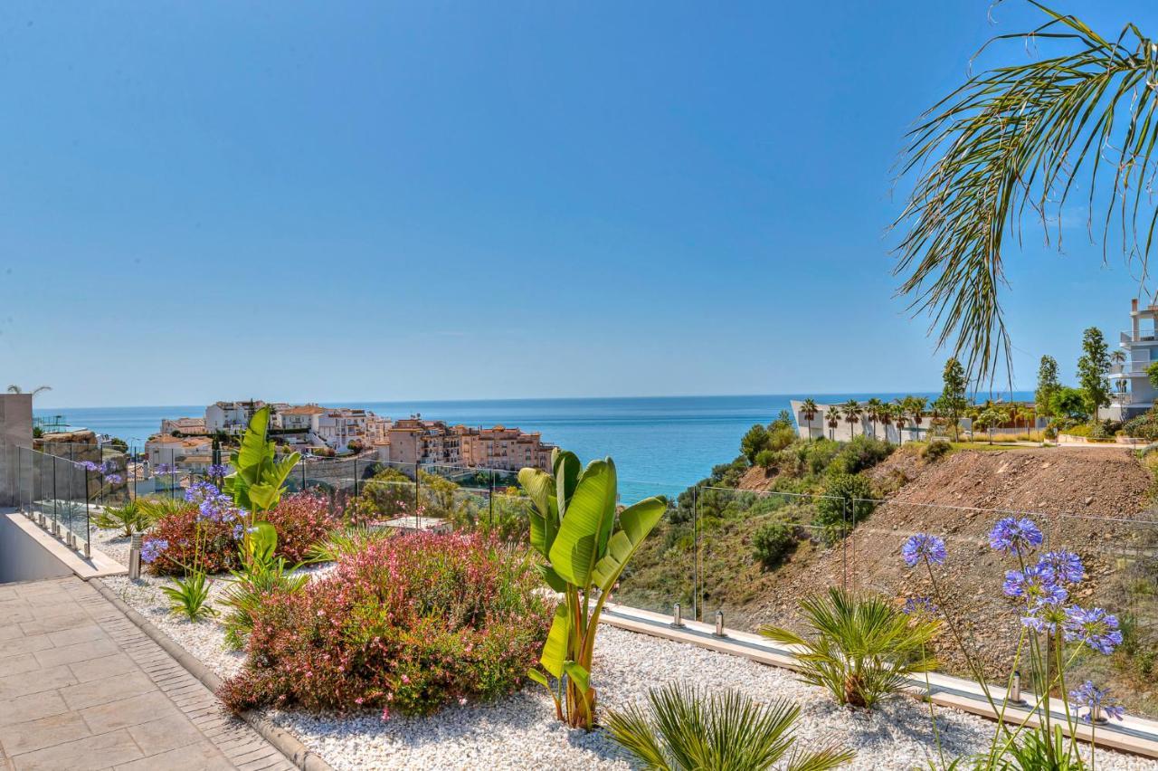 Luxury Apt. The One - Jacuzzi, , Gym & Pool Apartment Benalmadena