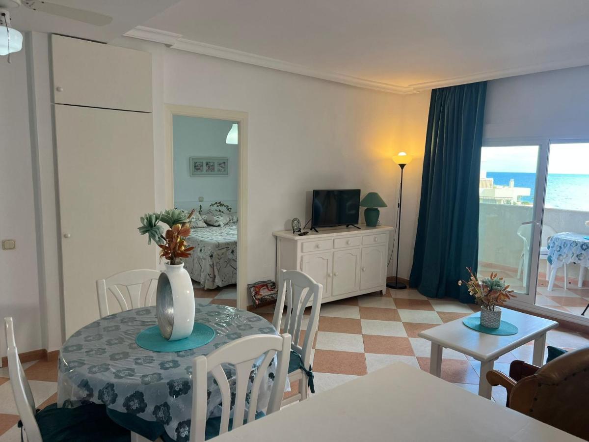 Con Terraza Y Piscina - Todoholiday Apartment *
