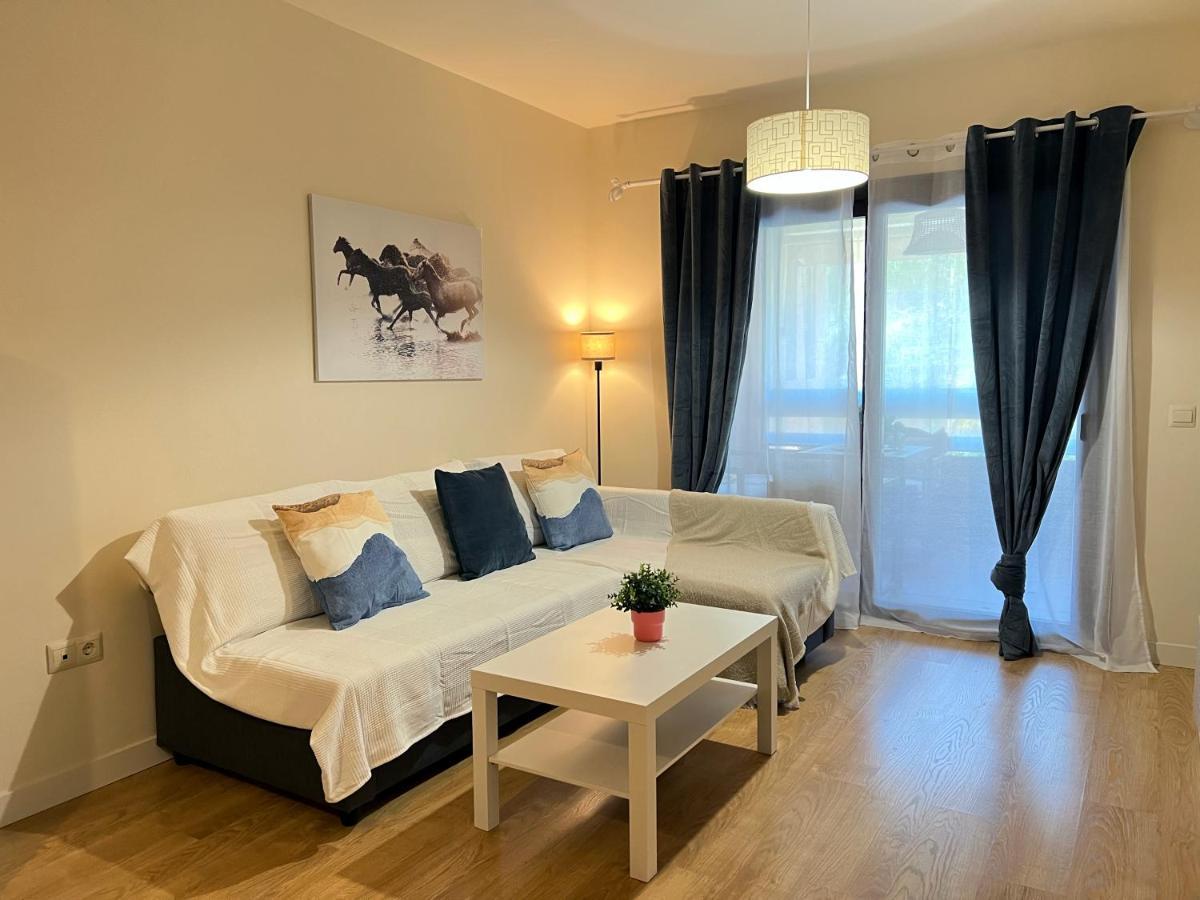 Apartment Costa Del Sol In Myramar