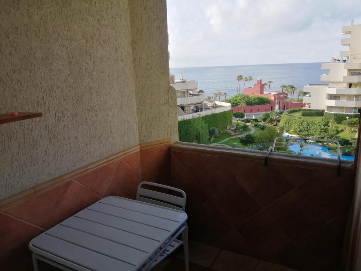 Aparthotel Fantastico Estudio En Benalbeach Con Vistas Al Mar *
