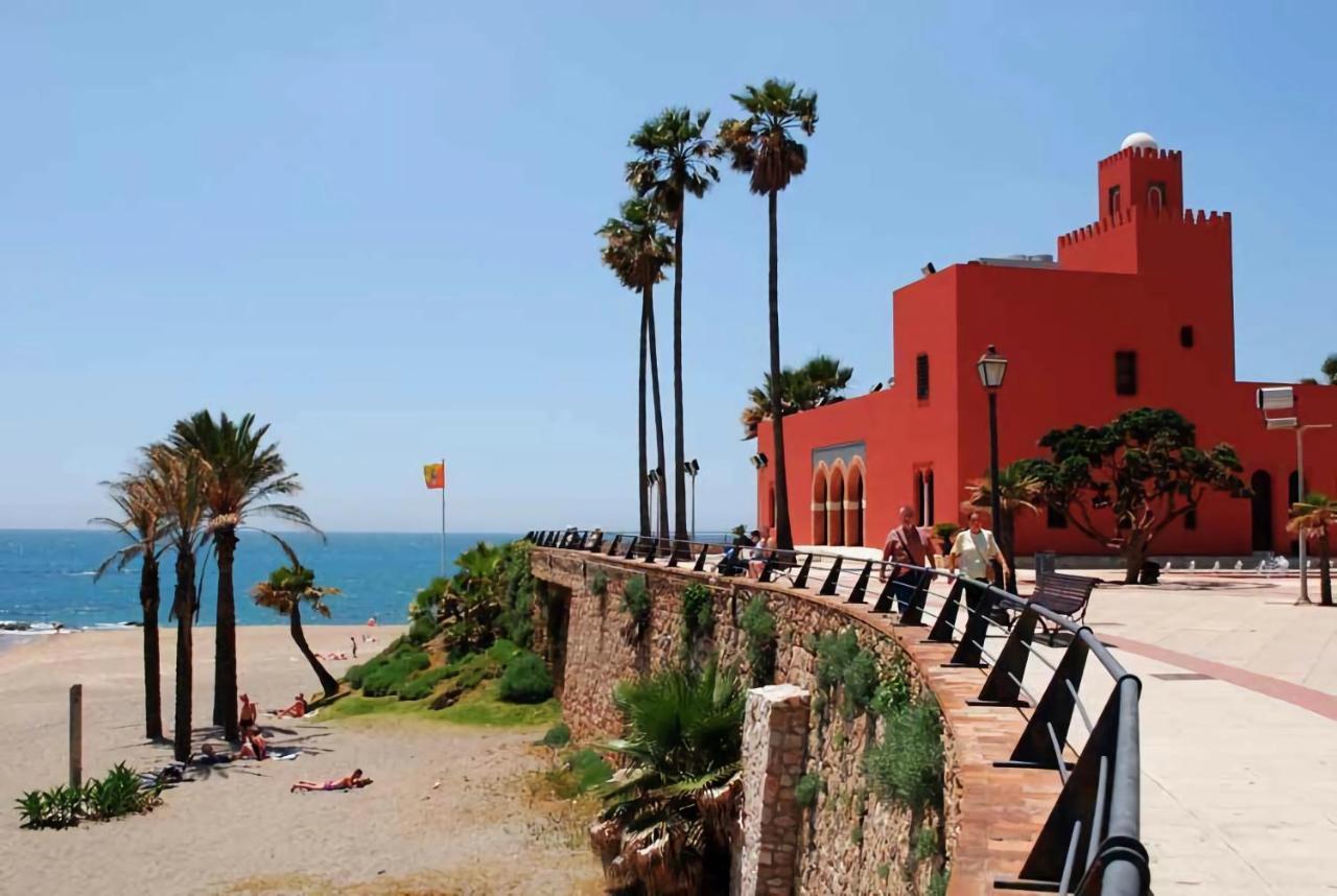 Benalbeach *
