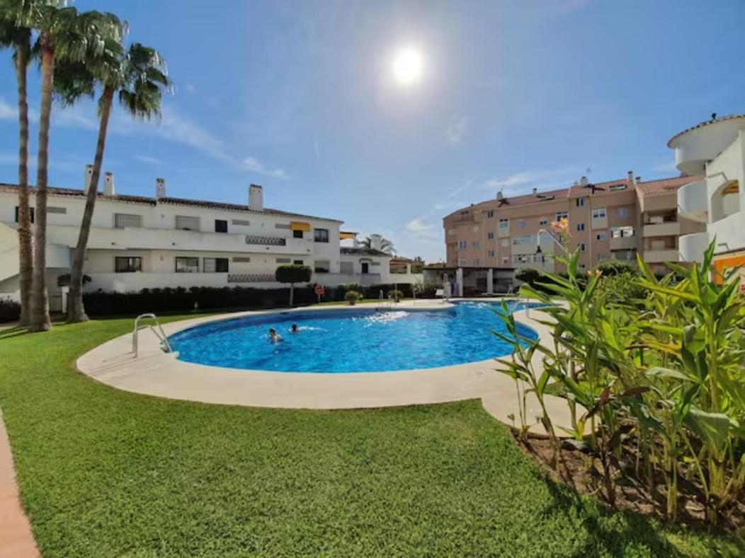 Pueblo Del Parque Avec Belle Terrasse * Benalmadena