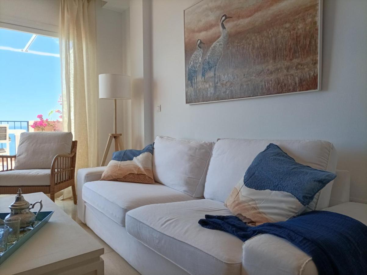 Carvajal Seaview Apartment Benalmadena