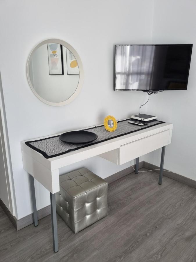 Apartment Hercules Moderno Estudio En Parque La Paloma Con Vista Al Mar Benalmadena