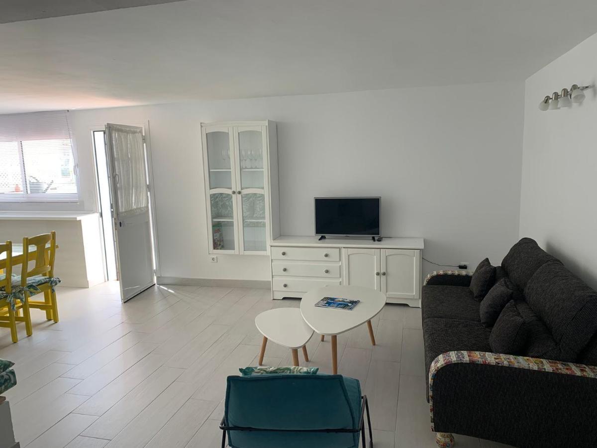 Apartment Beautiful 1 Bed, Pueblo Evita