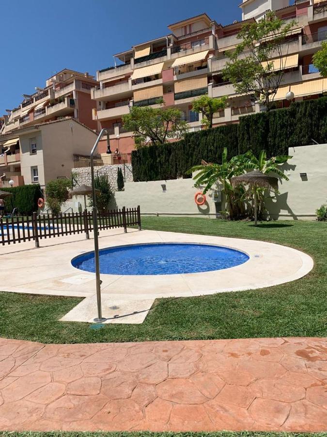 Encantador Piso Con Terraza Y Piscina Apartment Benalmadena
