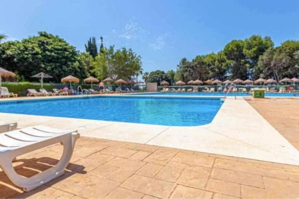 Estudio Boutique En Benalmadena, Recepcion 24 Horas, Piscinas Benalmadena