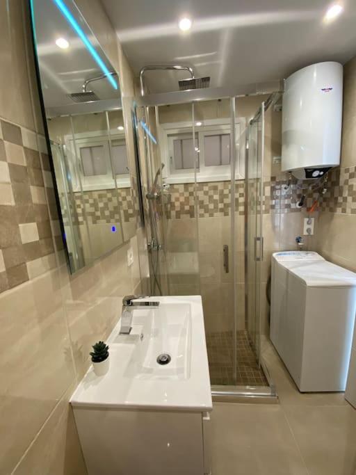 Apartment Acogedor Estudio C/ Vistas Al Mar, Recepcion 24 Hs
