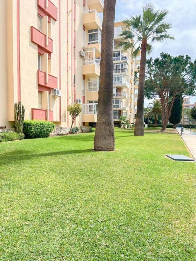 Sun & Aguila Apartment