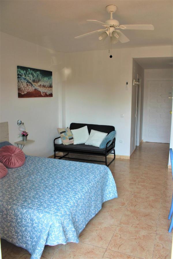 Sun & Sea Benalbeach Apartment Benalmádena
