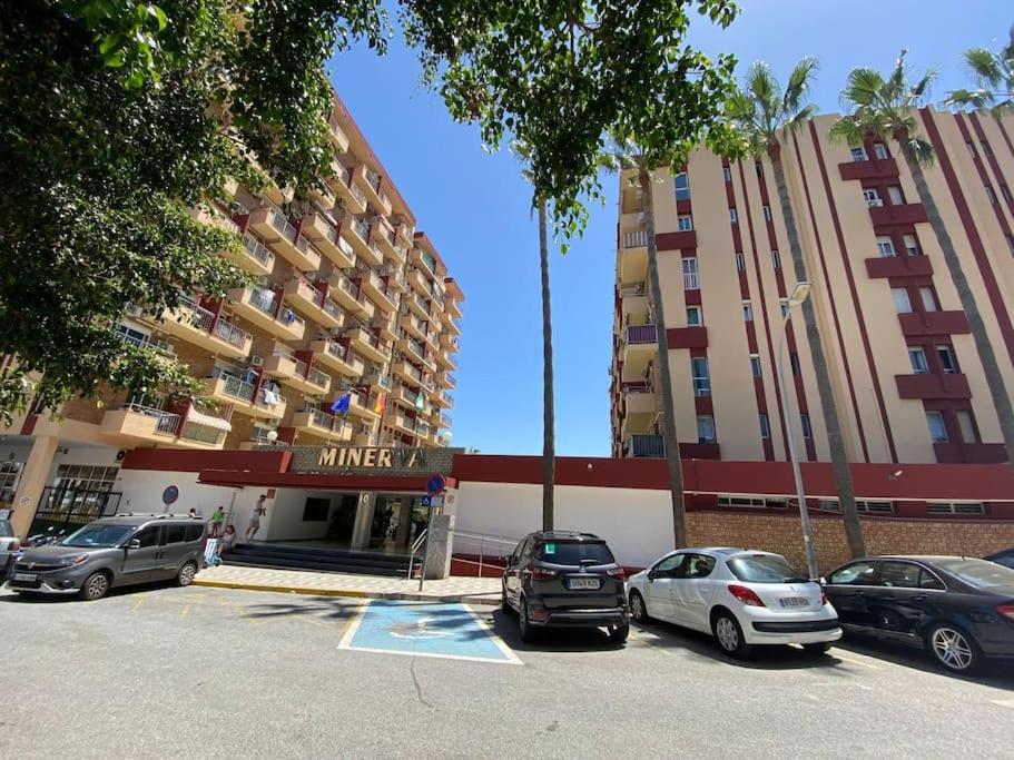 Alucinante Apt. Con Vistas, Piscinas Y Recepcion 24 Hs. Apartment *