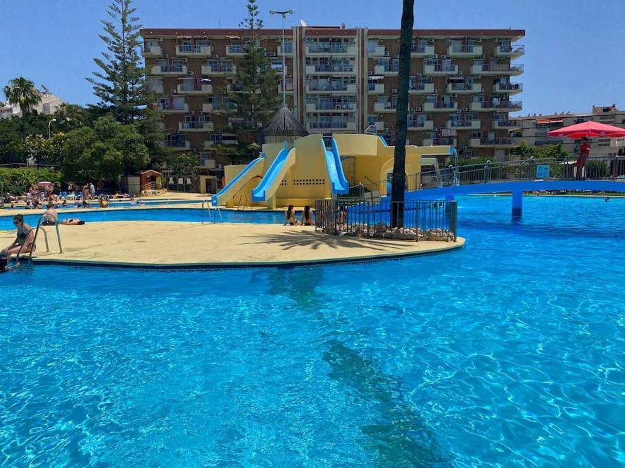 Alucinante Apt. Con Vistas, Piscinas Y Recepcion 24 Hs. Benalmadena