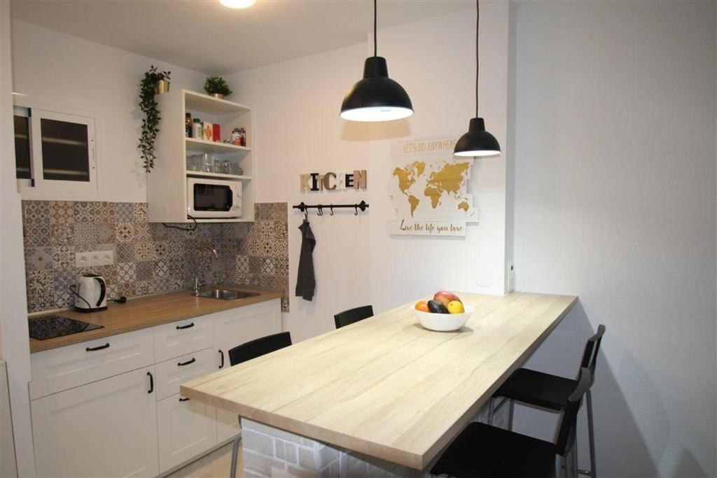 Luxurious 1 Bed With 5 Pools & Gardens. Appartement