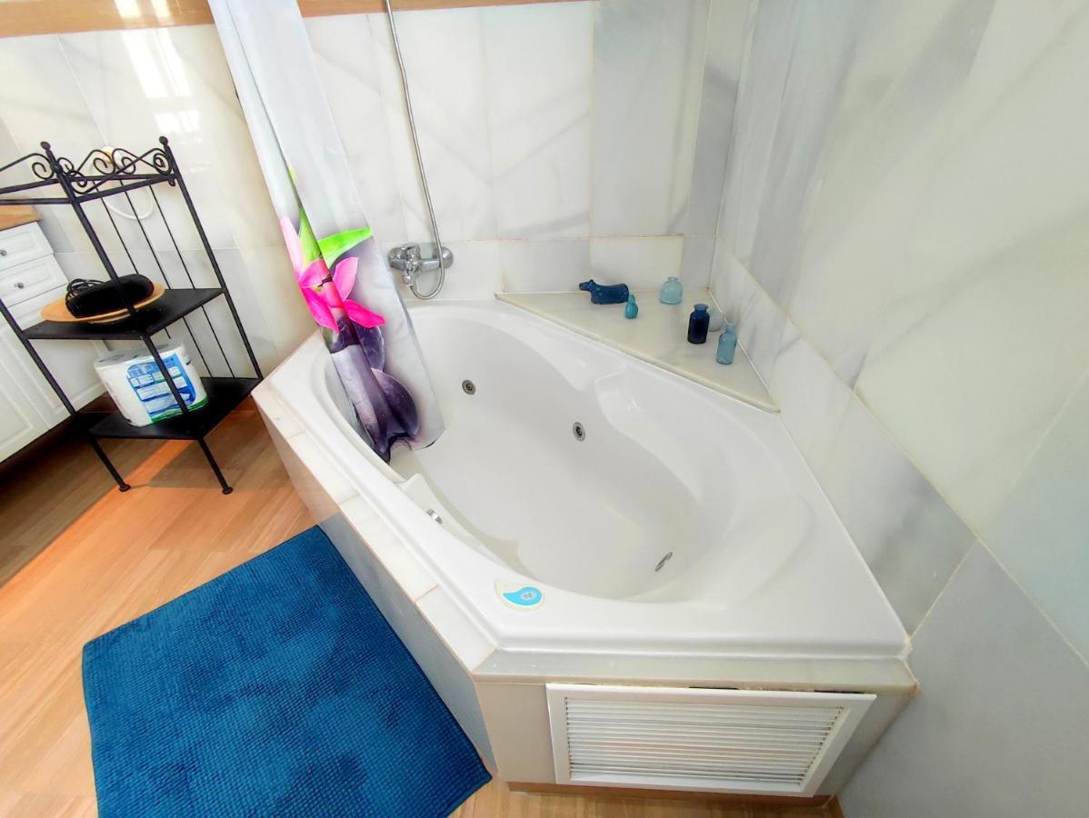 Penthouse In Puerto Marina Appartement