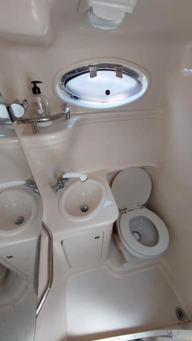 Alquiler Vacacional Barco / Desayuno Incluido Botel *