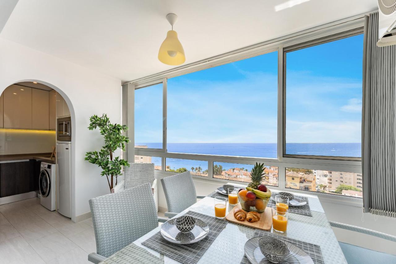 Coastal Charm Renovated 2bed Apt, Pool, Sea Views Apartment Benalmadena