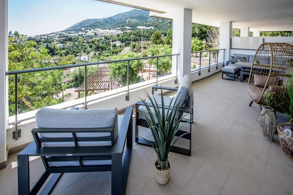 Luxury Serenity Benalmadena, 4 Bedrooms *