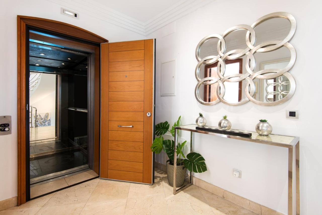 Ph Bellagio: Luxurious And Romantic Duplex Penthouse With Private Pool & Sea Views Appartement *