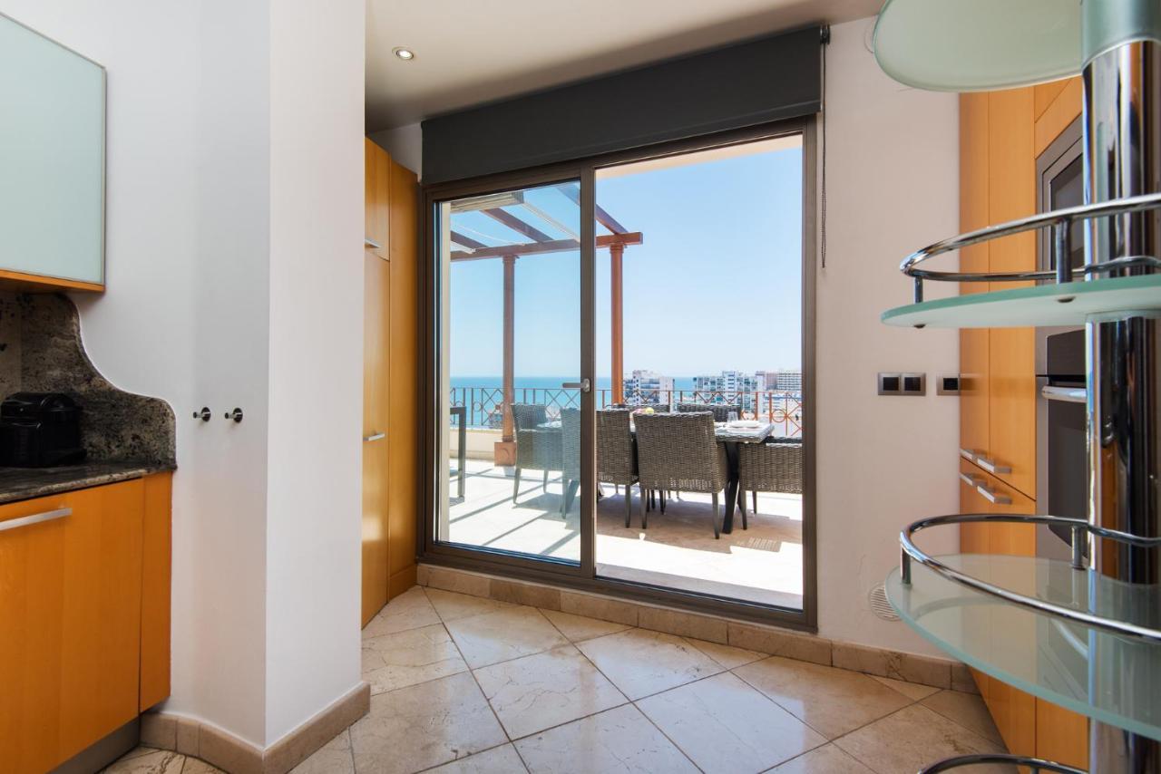 Ph Bellagio: Luxurious And Romantic Duplex Penthouse With Private Pool & Sea Views *