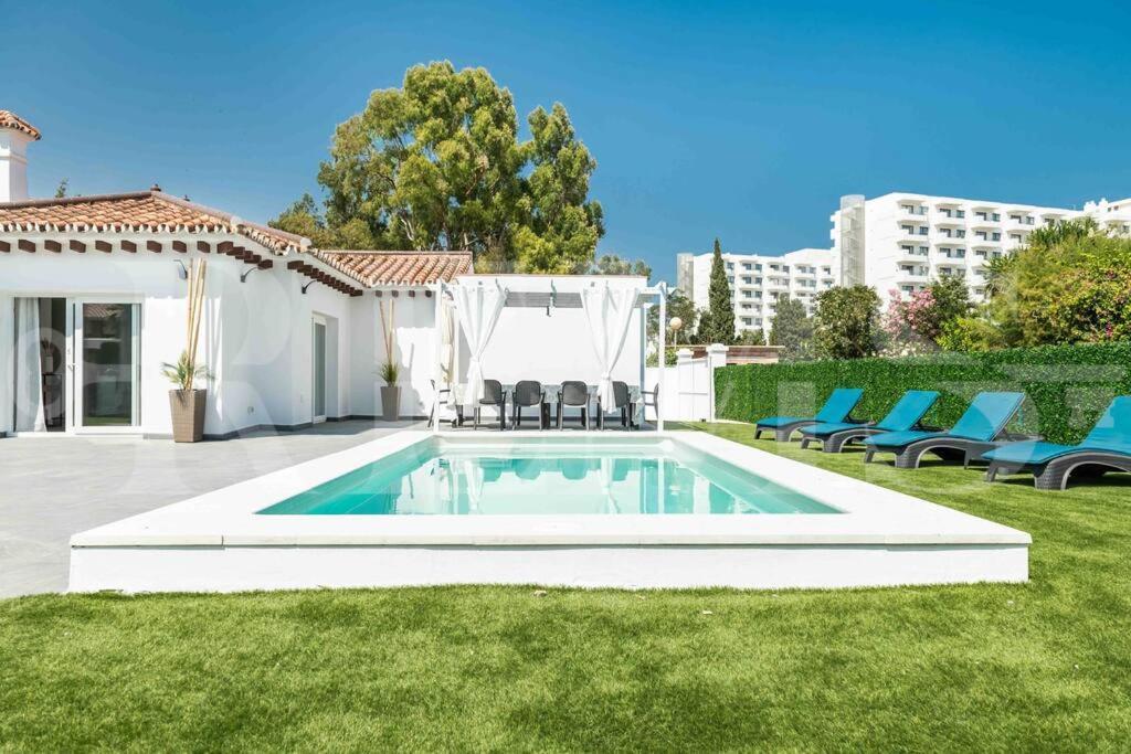 With Private Heated Pool By The & Port - By Rems