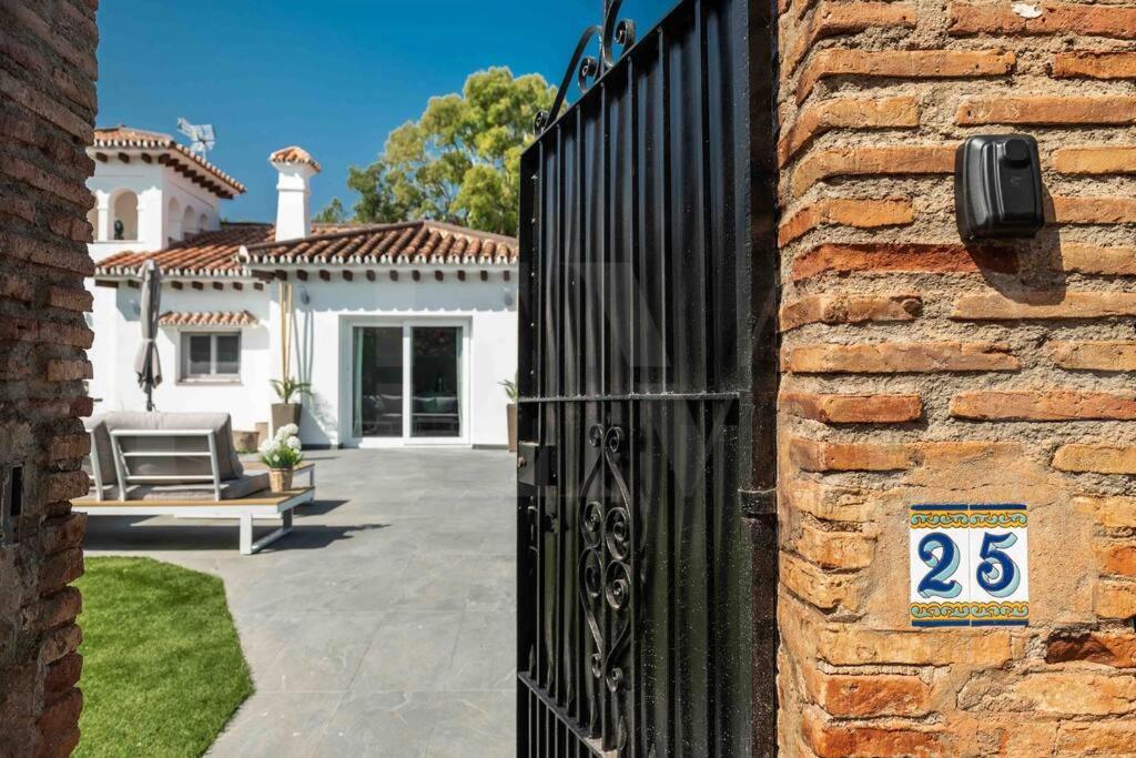 With Private Heated Pool By The & Port - By Rems Villa