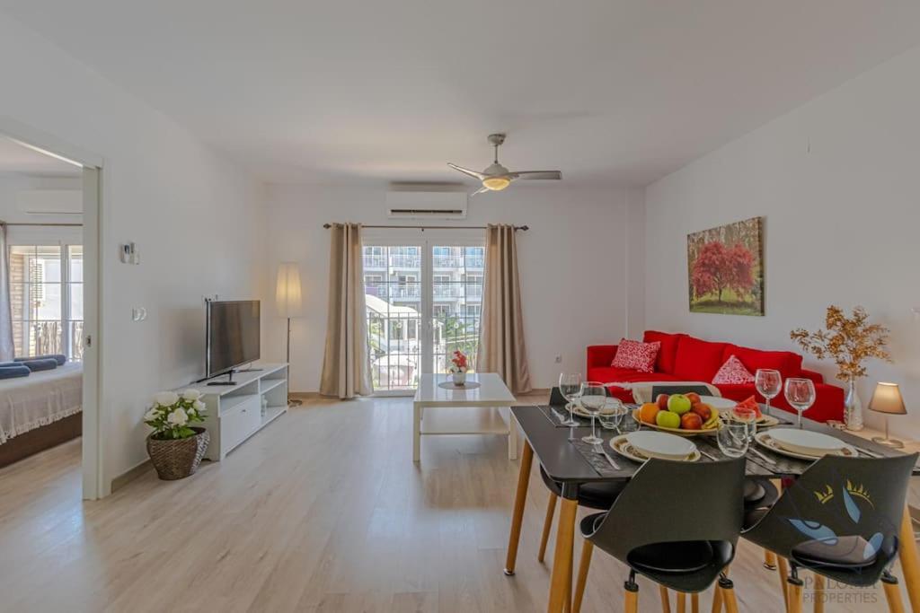 Apartment Benalroma Spacious 50 Mt From The Benalmadena