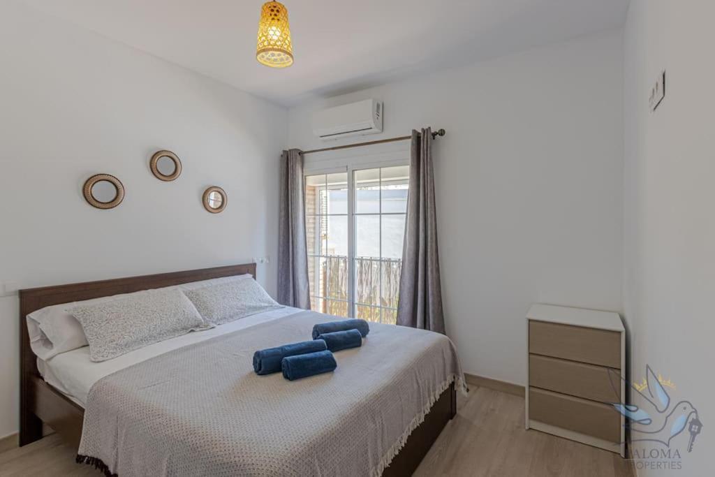 Apartment Benalroma Spacious 50 Mt From The *