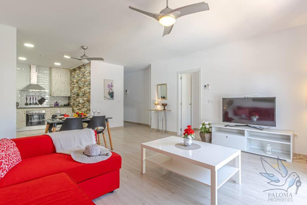 Apartment Benalroma Spacious 50 Mt From The *